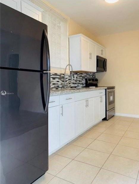 112 Sw 67th Ave - Photo 2 of 14