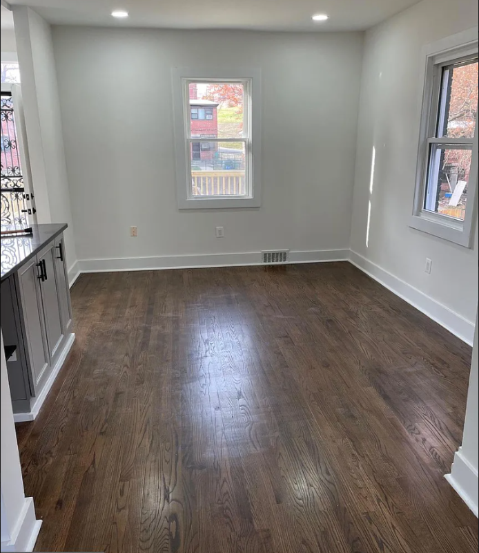 246 Division Ave Ne - Photo 5 of 41