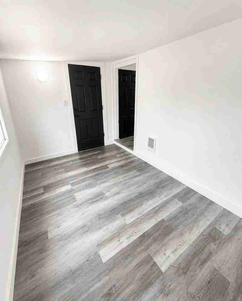 111 E Cheyenne Rd - Photo 3 of 5
