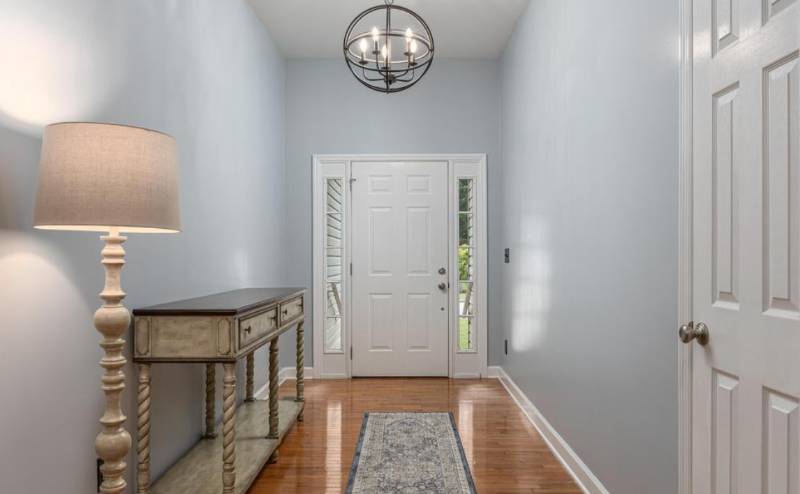 4845 Waverly Ct - Photo 2 of 12