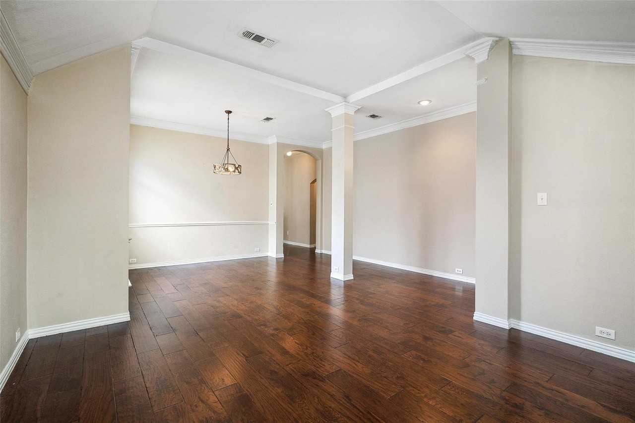 3929 Autumn Ln - Photo 6 of 18