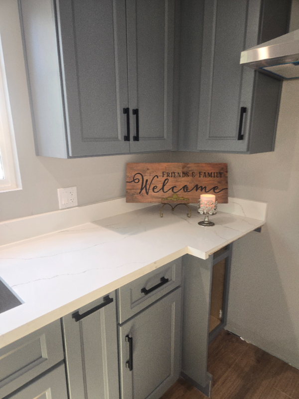 7648 Paramount Pl - Photo 3 of 7