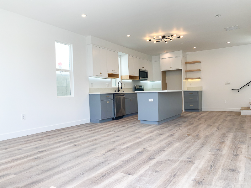 3003 S Cloverdale Ave #0 - Photo 5 of 20