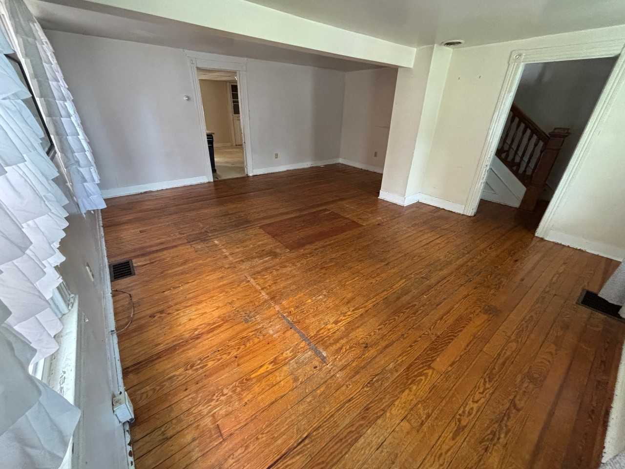 720 Winchester Ave - Photo 6 of 12
