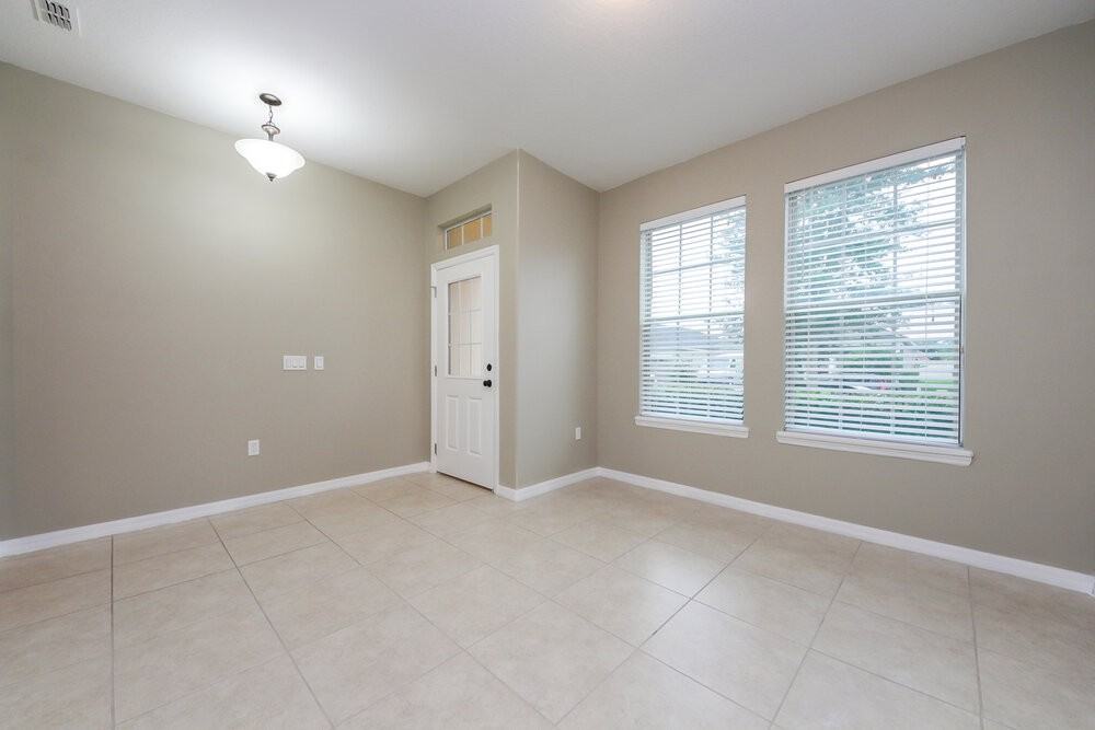 7424 Azalea Cove Cir - Photo 2 of 15
