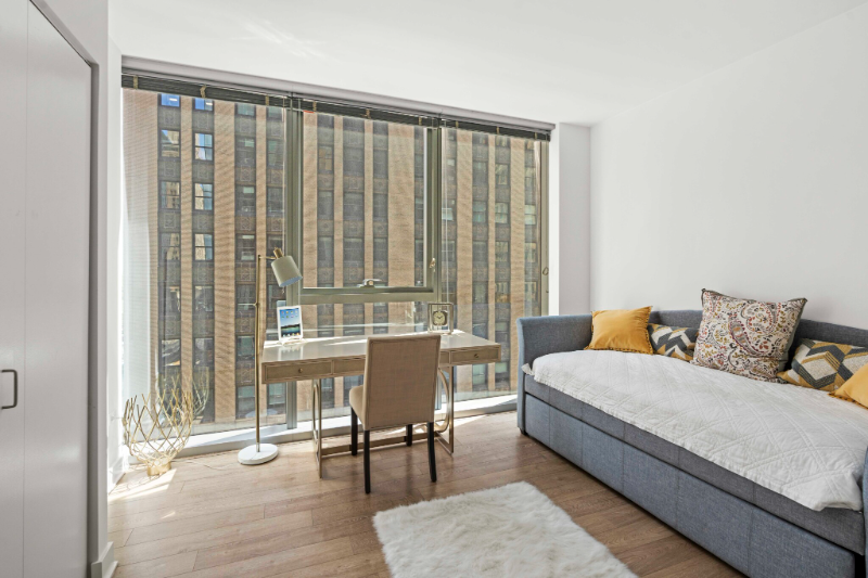 174 N Michigan Ave - Photo 5 of 20