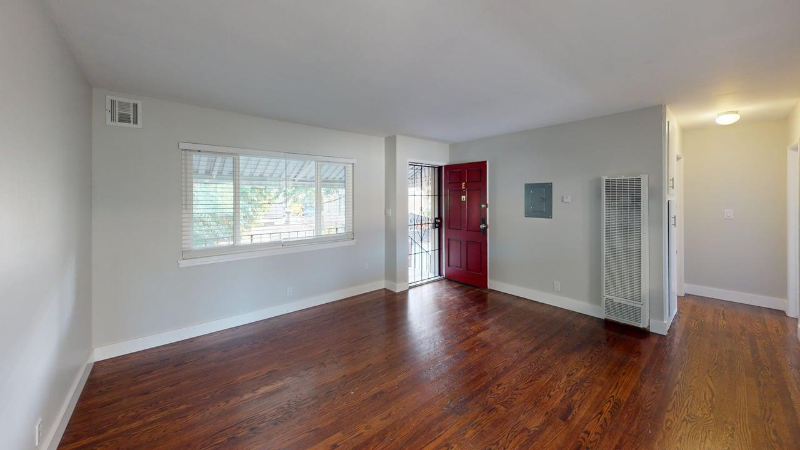 1509 Morton St #E - Photo 3 of 13