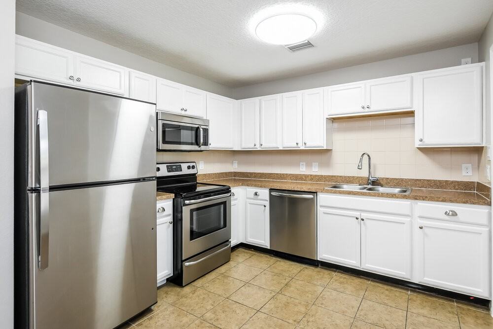 5140 Heatherstone Ct - Photo 7 of 16