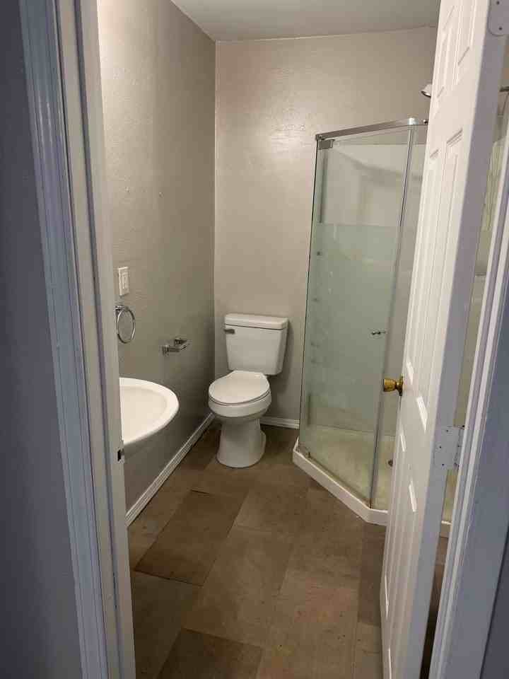 302 Congress St - Photo 2 of 13