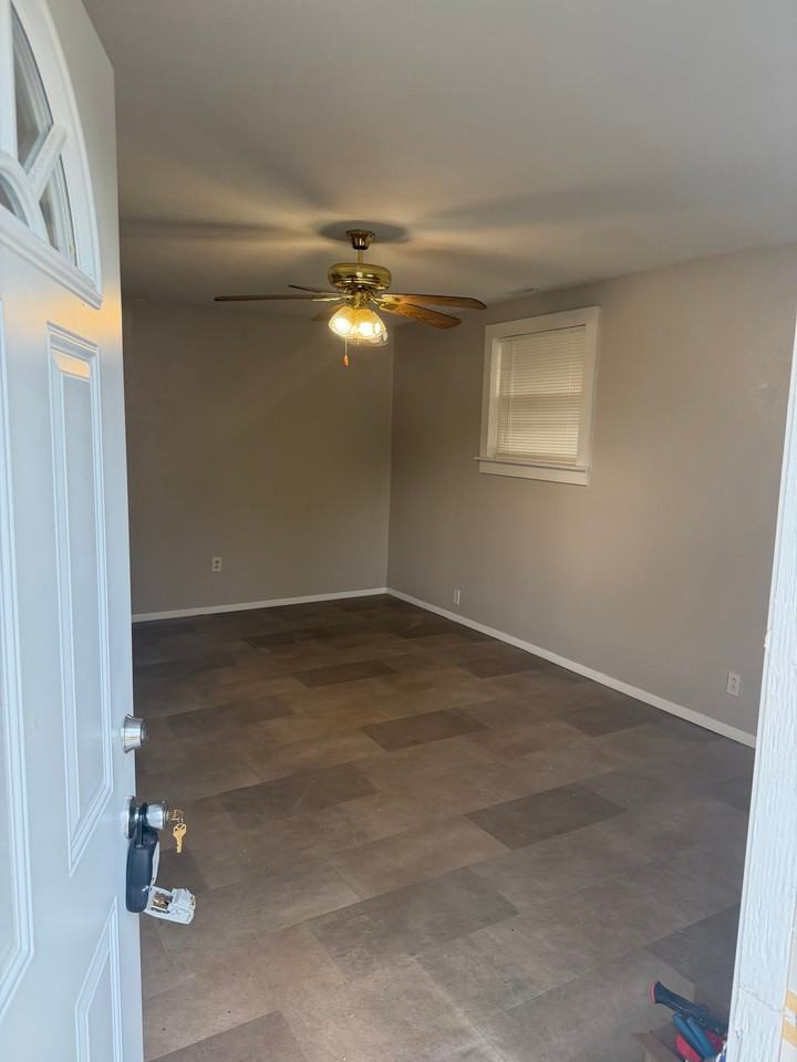 302 Congress St - Photo 3 of 13