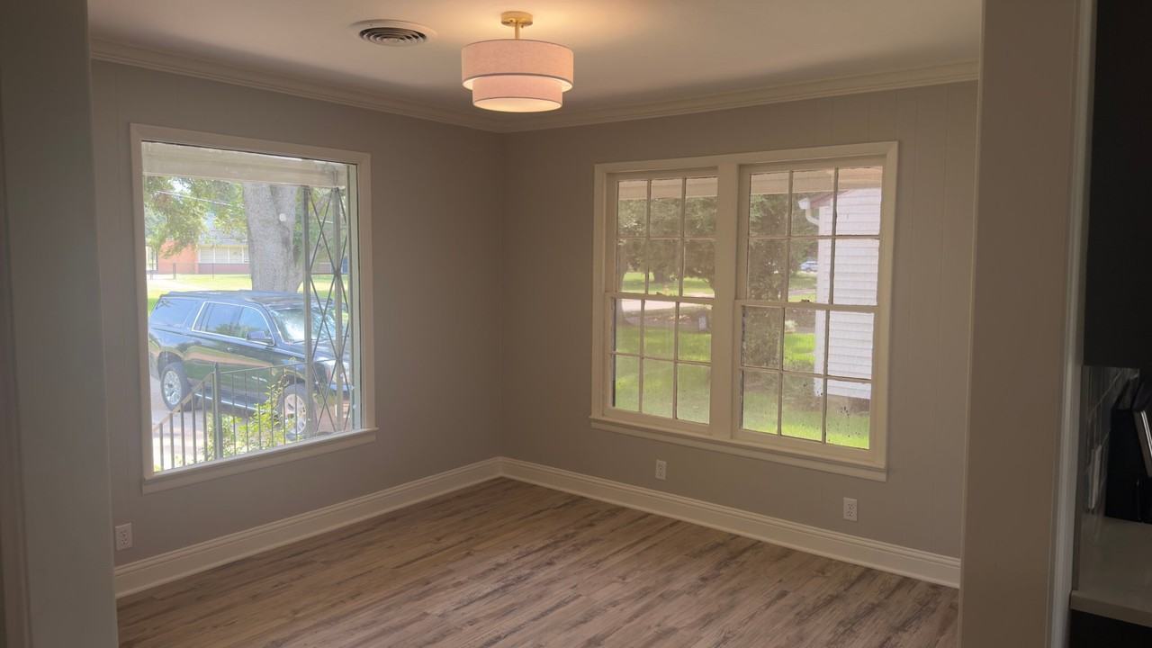 246 Arthur Ave - Photo 6 of 16