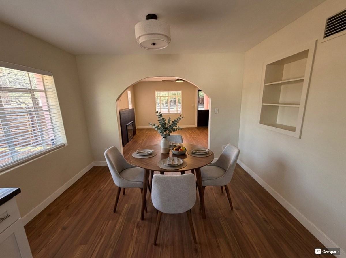 1827 E Linden St - Photo 5 of 16