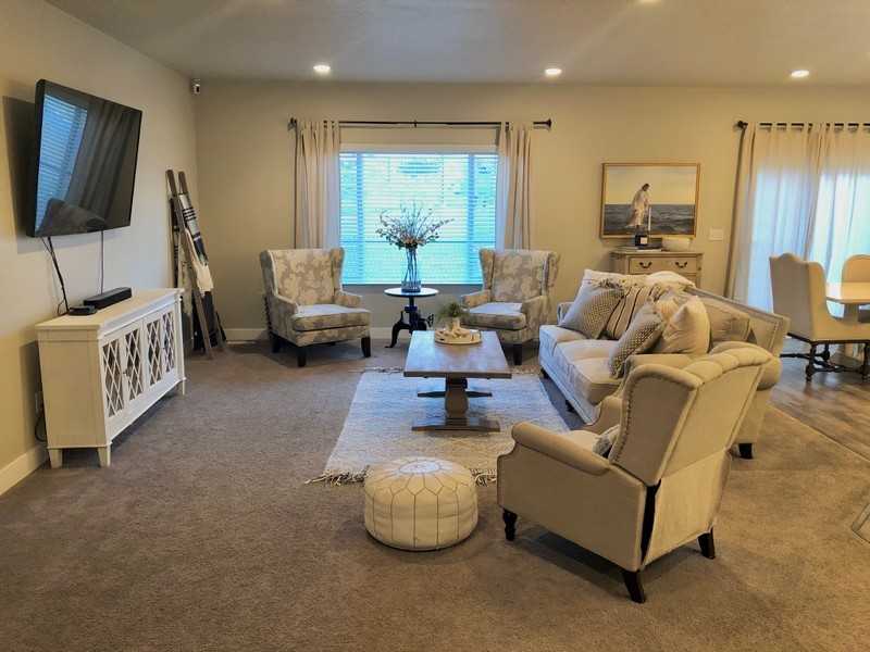 595 W Koins Way - Photo 4 of 10