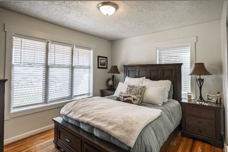 1650 Swan St #1 - Photo 2 of 3