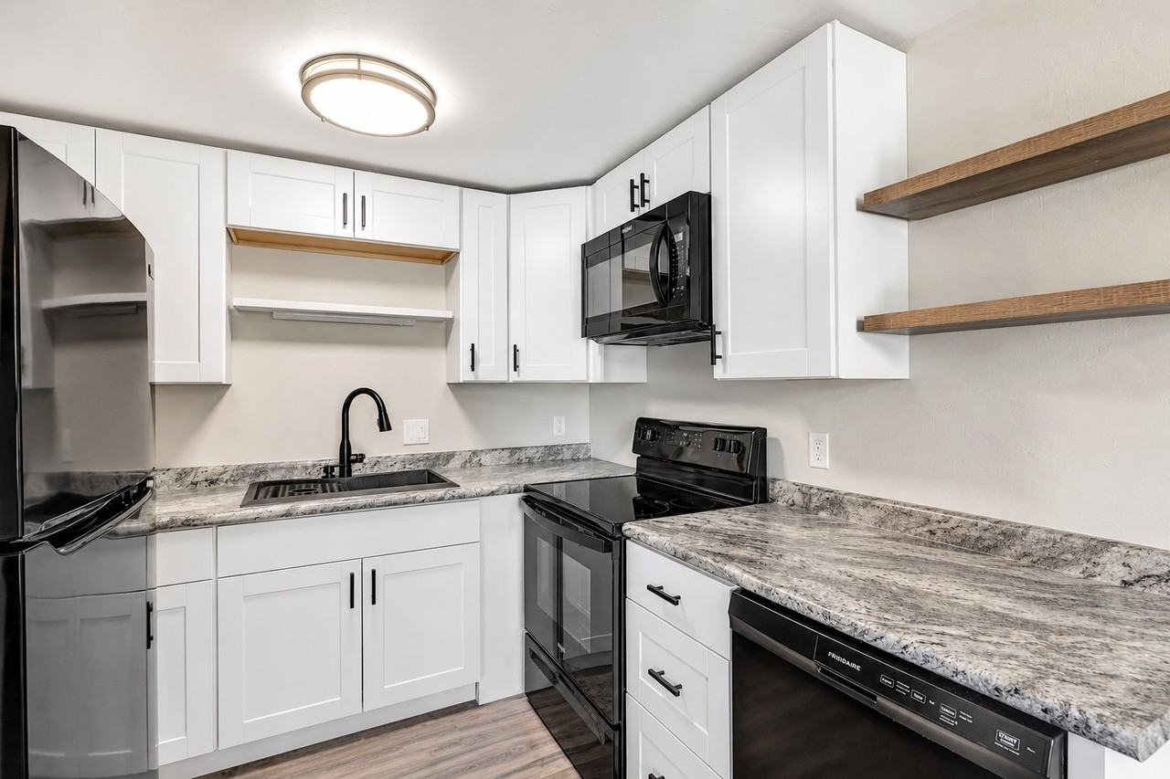 1856 Verlin Rd #4 - Photo 3 of 4