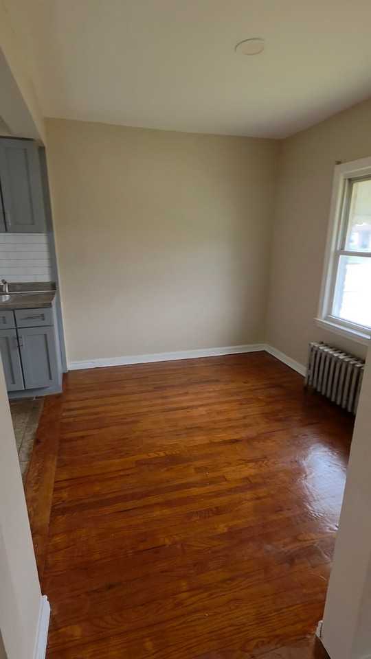 118-59 227th St - Photo 3 of 8