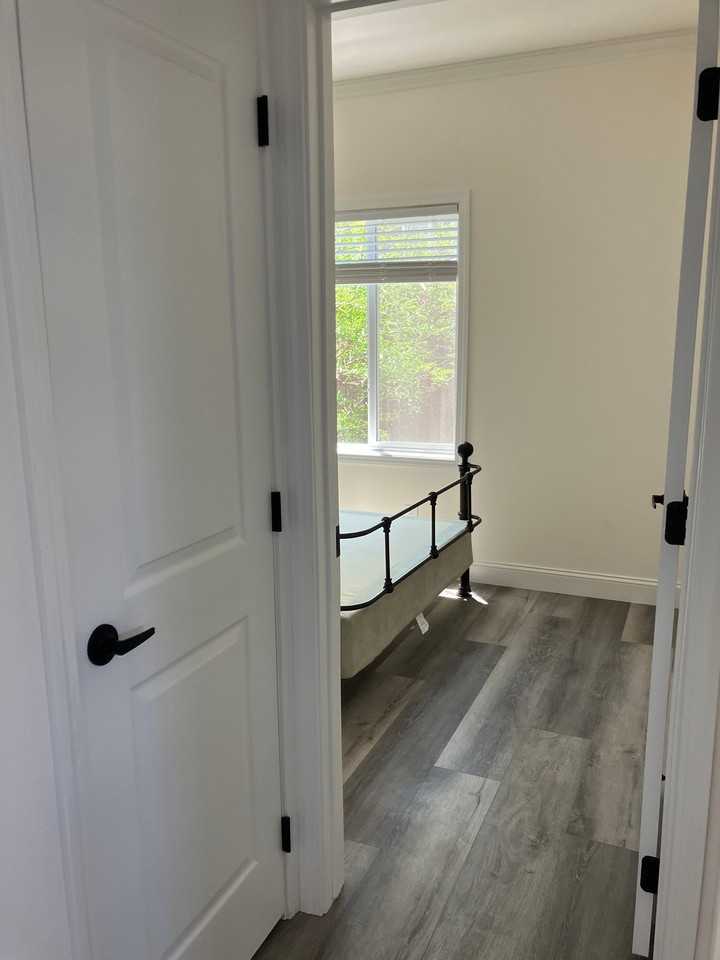 140 Fairview Dr #A - Photo 6 of 11