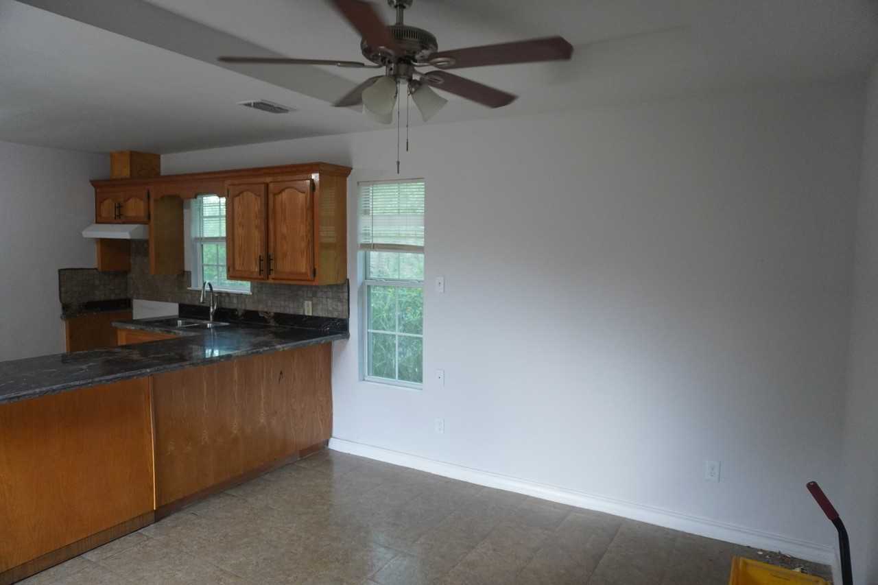 1306 N Moorefield Rd - Photo 2 of 21