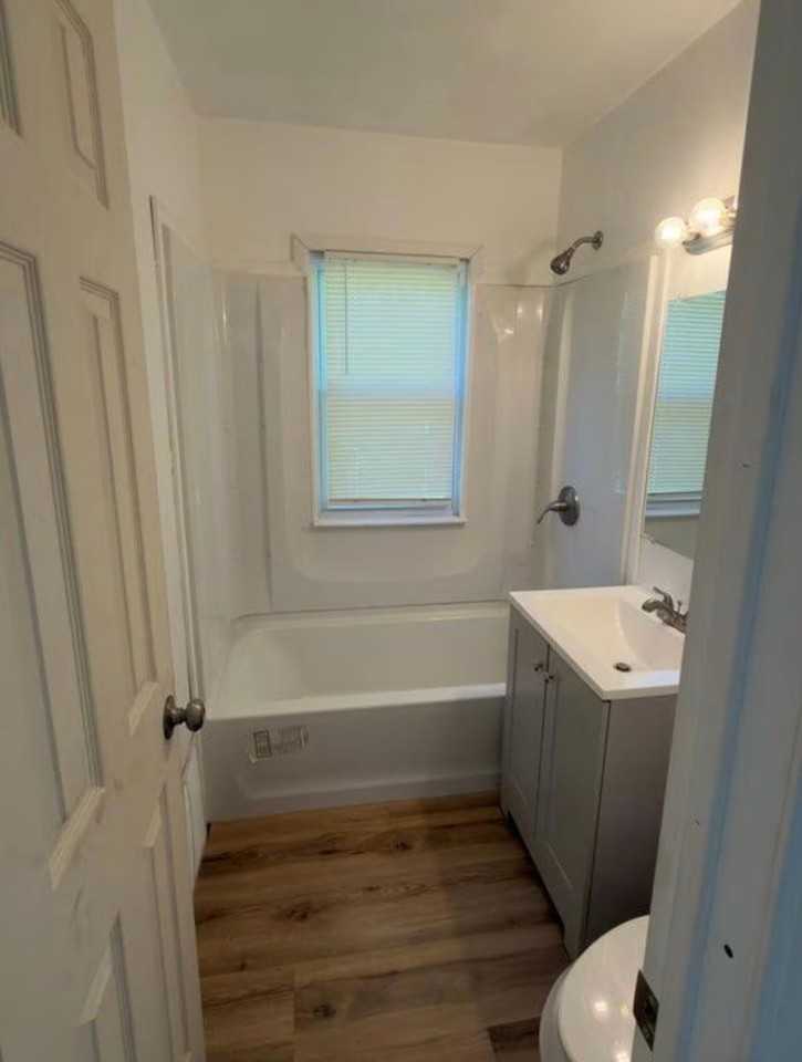 1720 Park St - Photo 7 of 11
