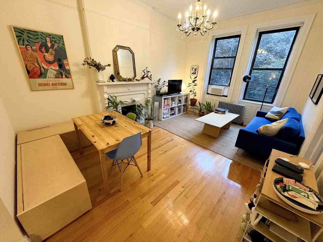 418 4th St #3 - Photo 4 of 15