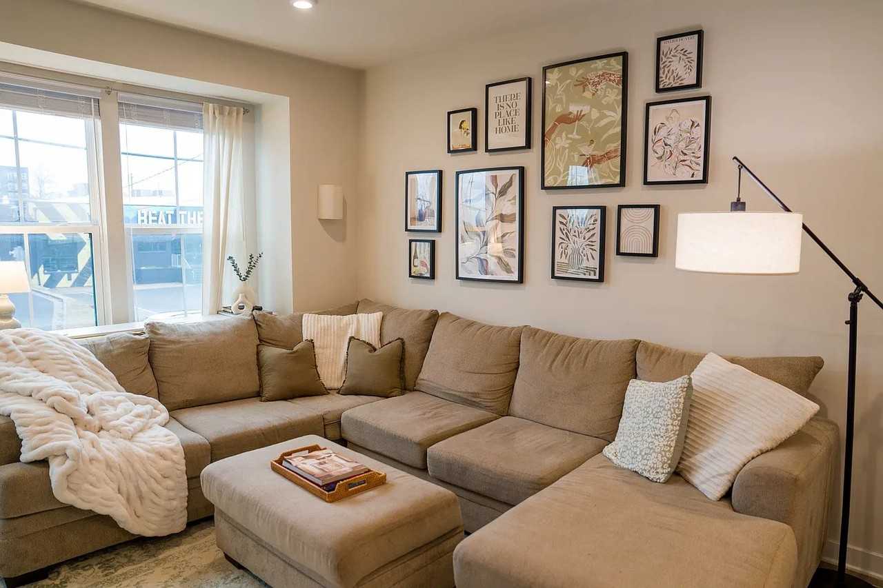 3639 Tryclan Dr - Photo 6 of 19