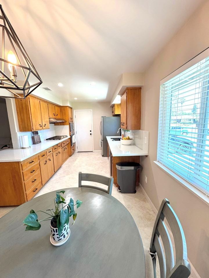 4095 Fotos Ct - Photo 5 of 14