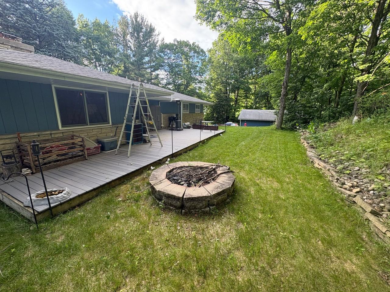 3580 Slinger Rd - Photo 7 of 26