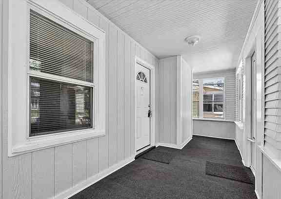 111 W Palmer Ave - Photo 3 of 19