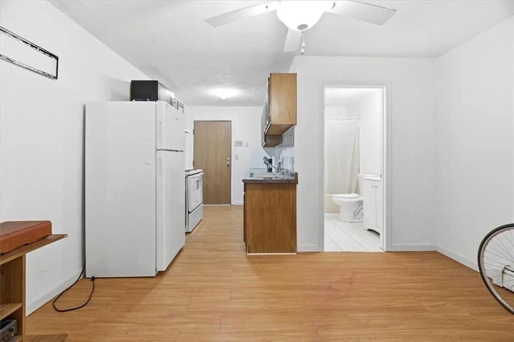 420 Woodward Rd #5 - Photo 7 of 8