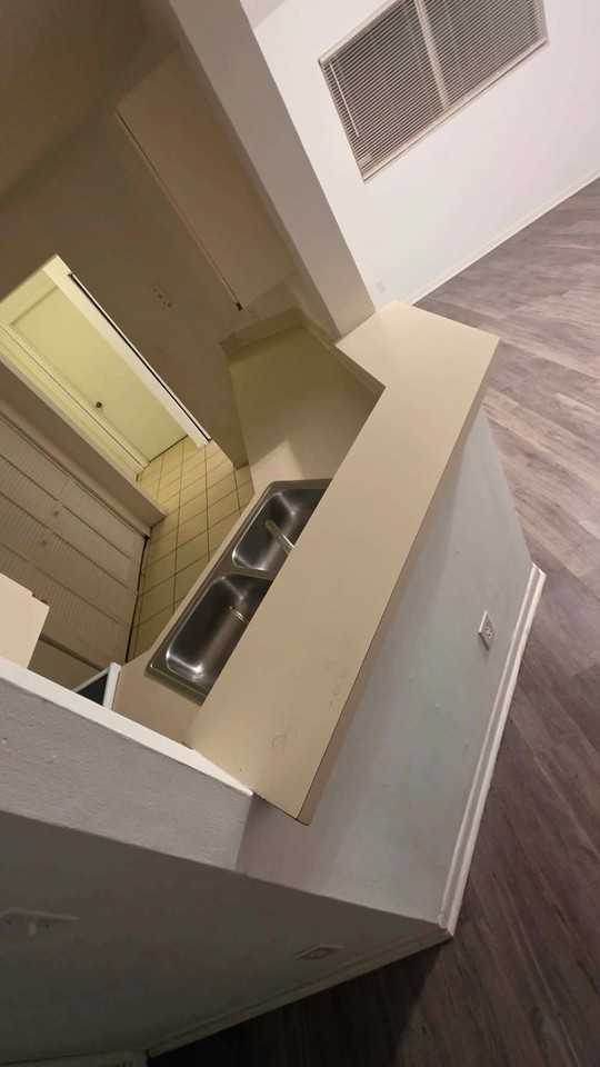 3453 Nwst #104 - Photo 5 of 5
