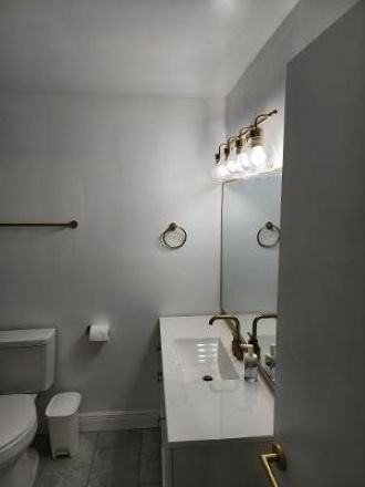 3725 Nw 8th Ave - Photo 2 of 5