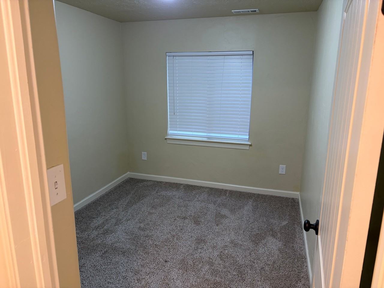 14287 S Rosaleen Ln - Photo 5 of 9