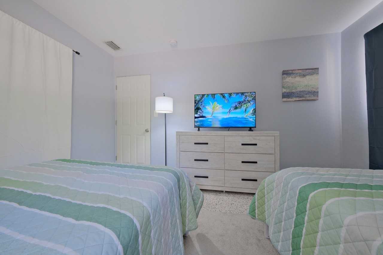993 Gary St #B - Photo 6 of 15