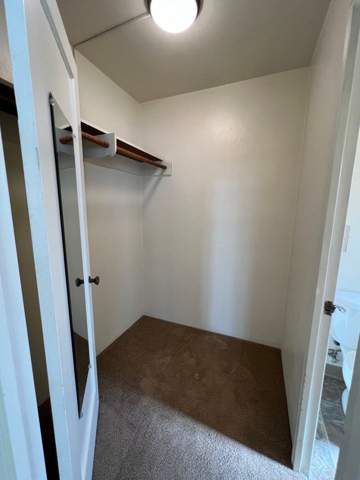 145 Nw 16th St #508 - Photo 6 of 11