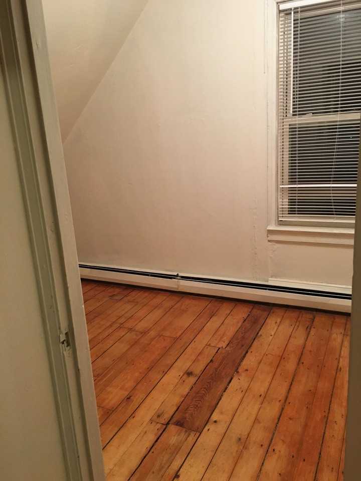 54 Hillside Ave #3 - Photo 5 of 7