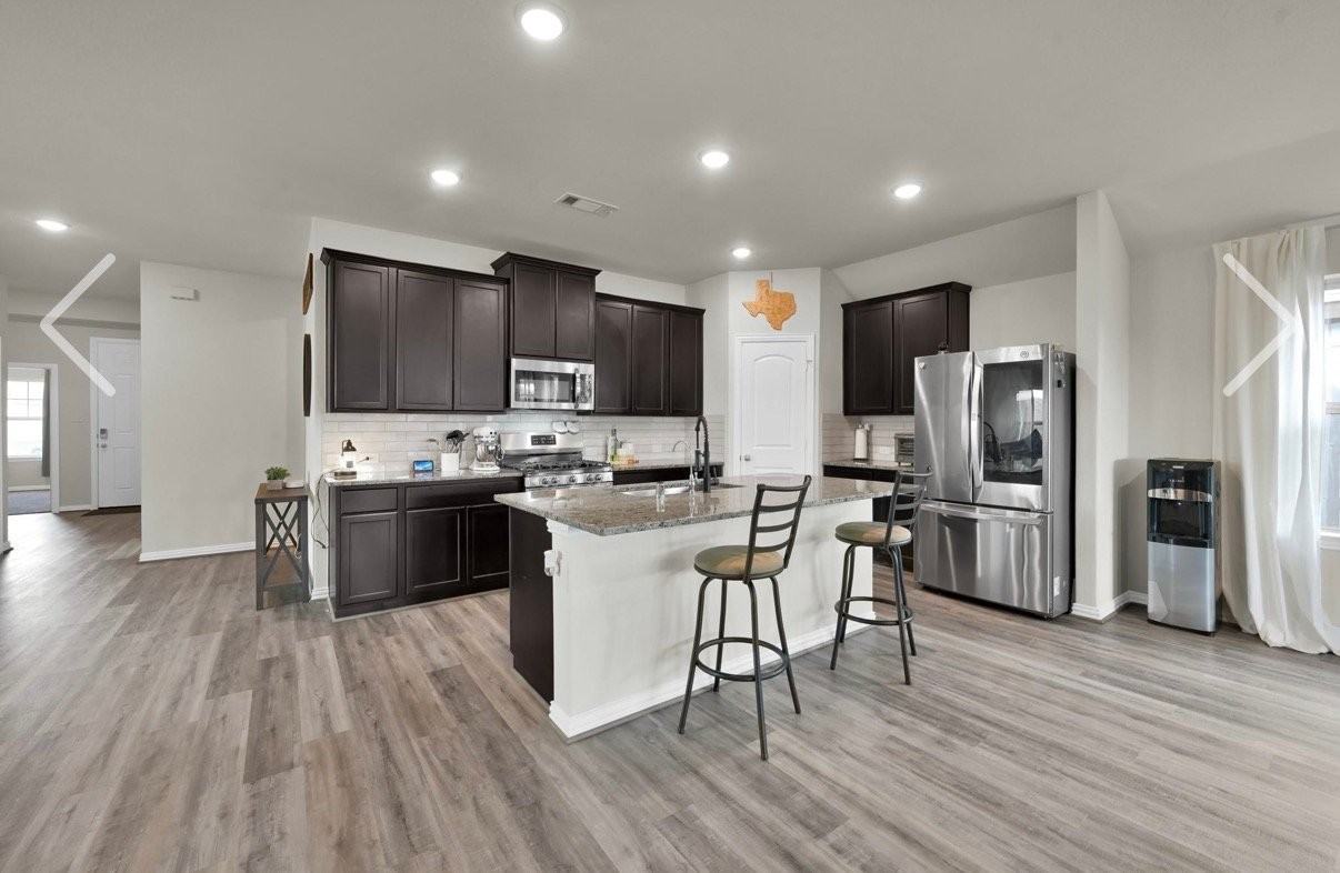 19610 Chianti Point Dr - Photo 2 of 7