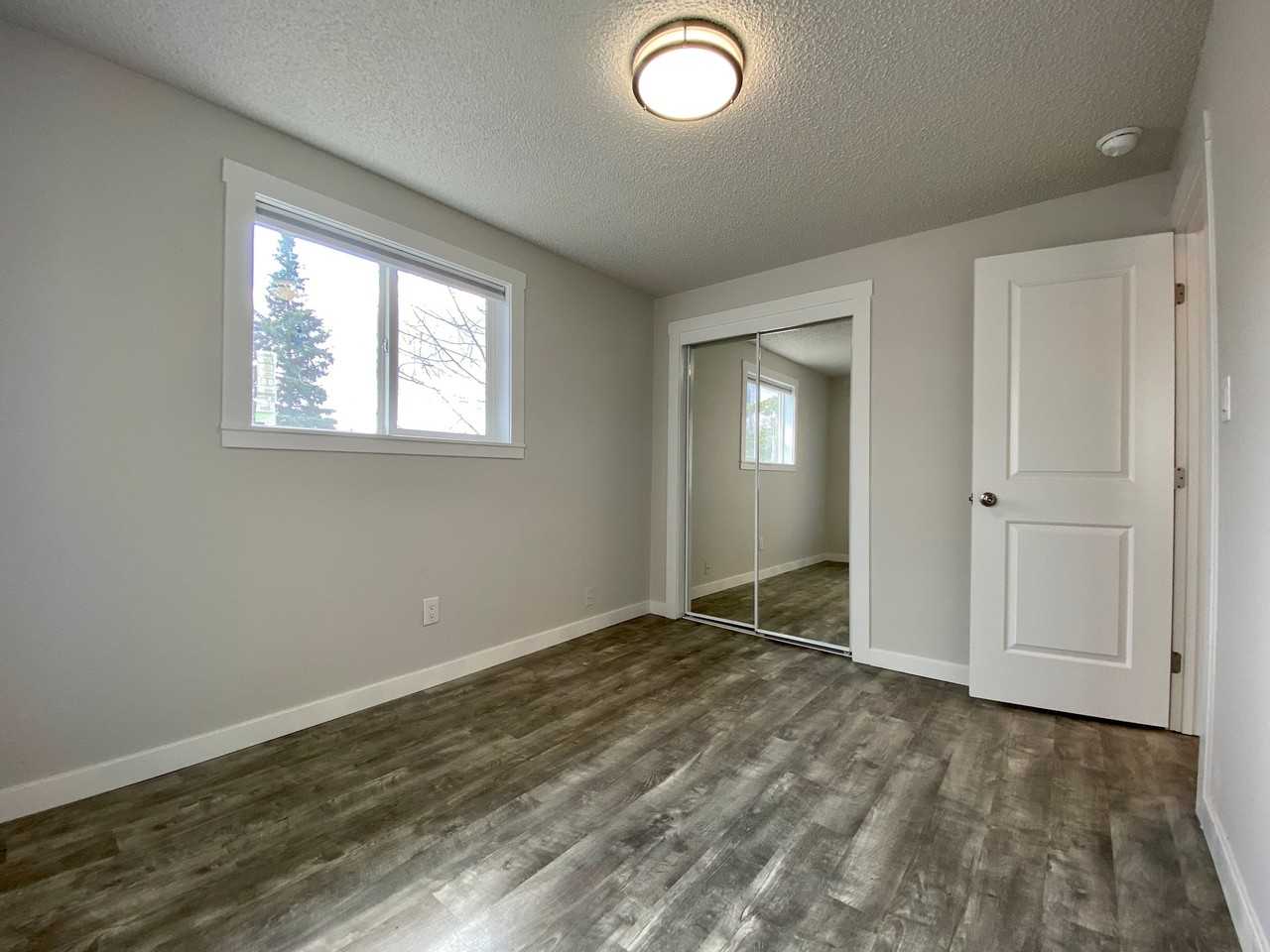 1033 Juneau St #1033 - Photo 6 of 14