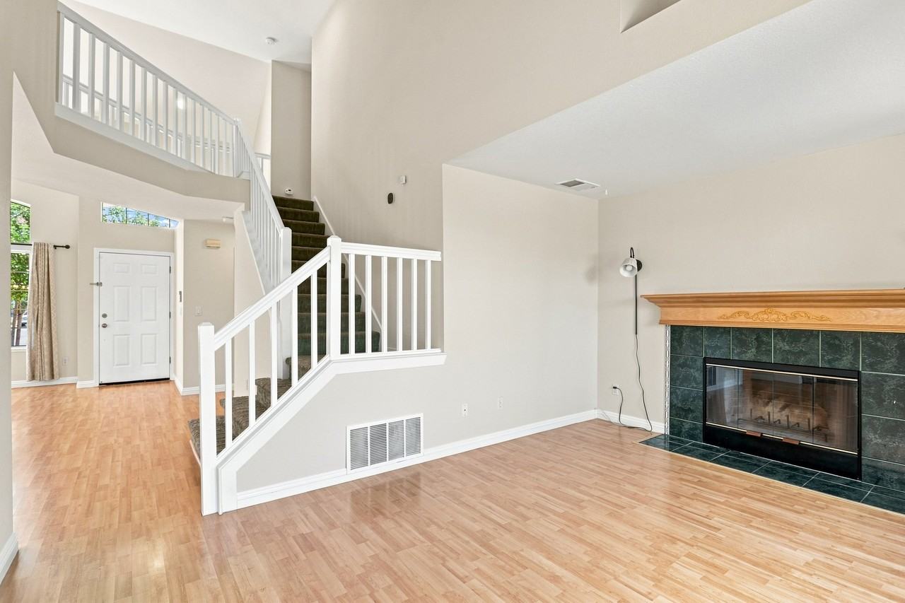 2693 Mission Greens Dr - Photo 3 of 20