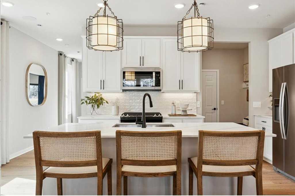 10386 Ithaca Ln N - Photo 6 of 15