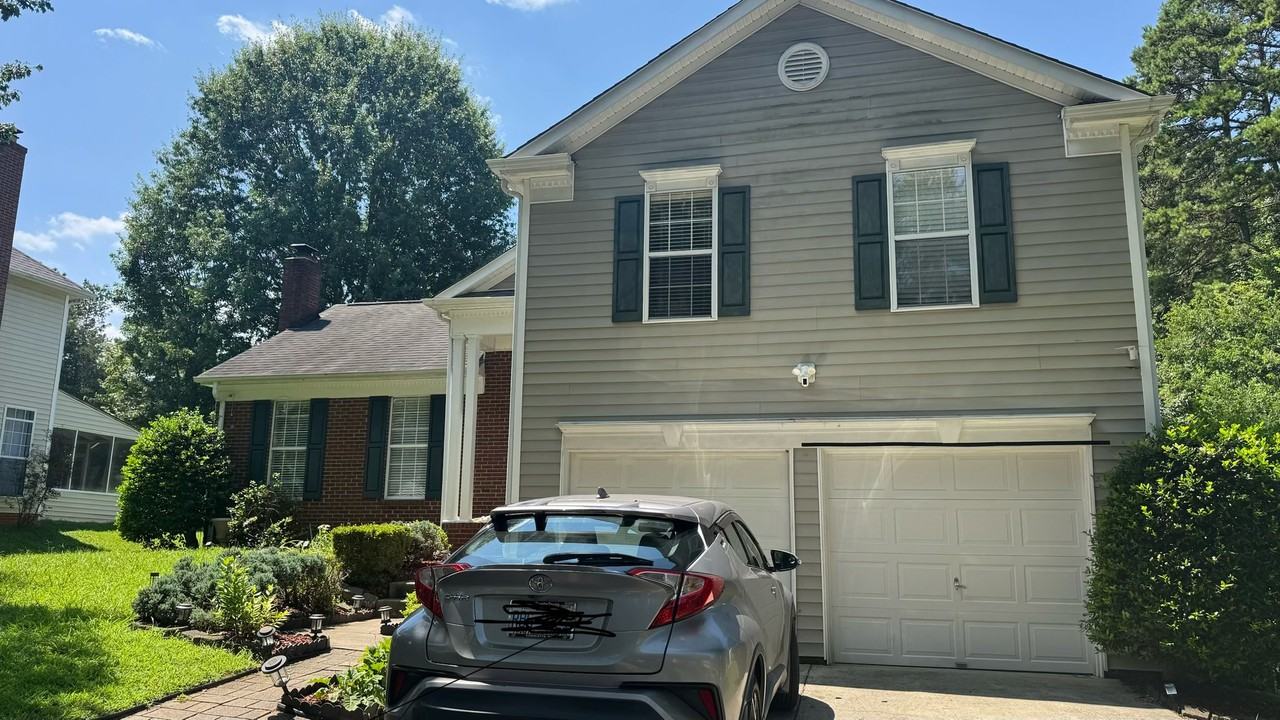 13715 Kensal Green Dr - Photo 2 of 20