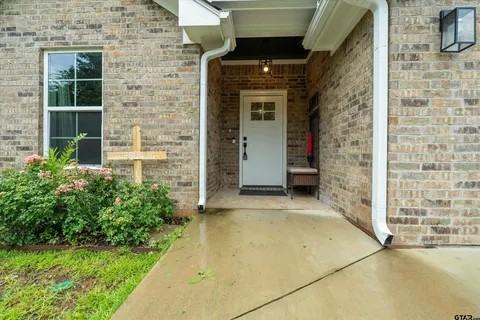 17471 Circle Dr #B - Photo 2 of 15