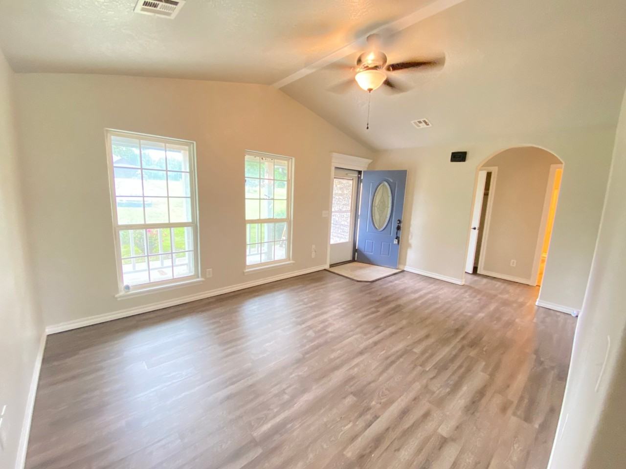 12911 W Southern Oaks St - Photo 5 of 15