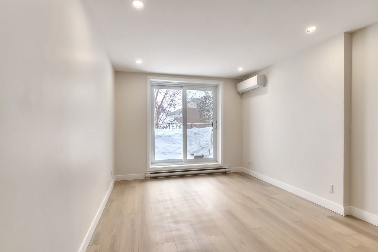 3 1/2 Grand et Luxueux, Laval 1325$ - Photo 6 of 13