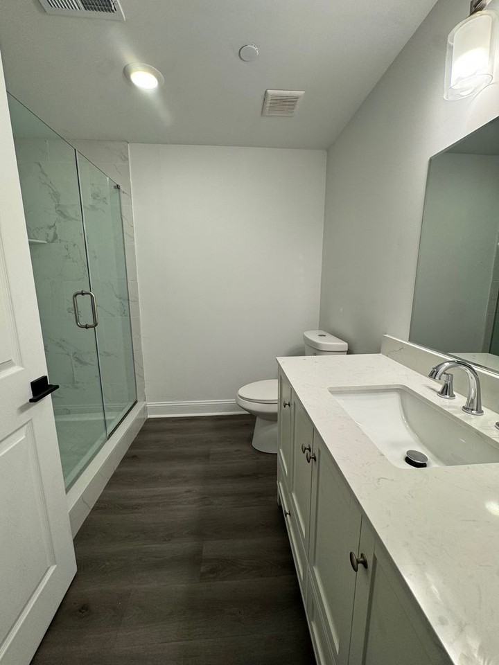901 Quarry St - Photo 7 of 35