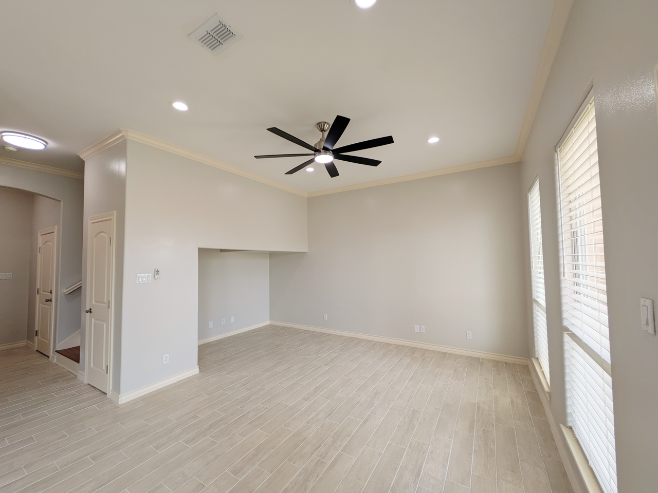 3432 South Midtown Circle Street - Photo 7 of 23