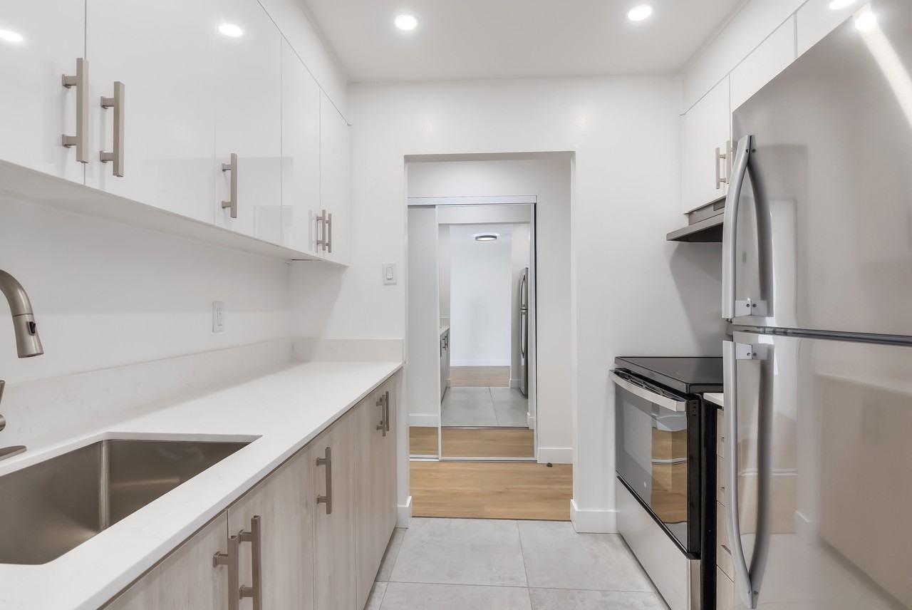 1035 Boulevard Chomedey — photo 1