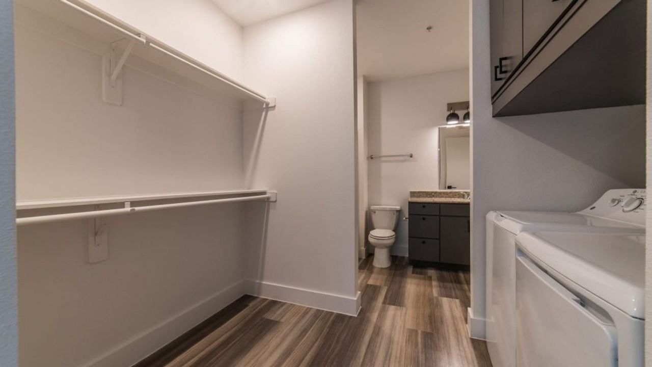 South Creekside Apartments Phase 2 - Photo 4 of 27
