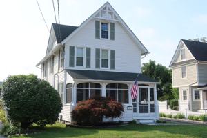 featured image of 904 Arnold Ave #NA