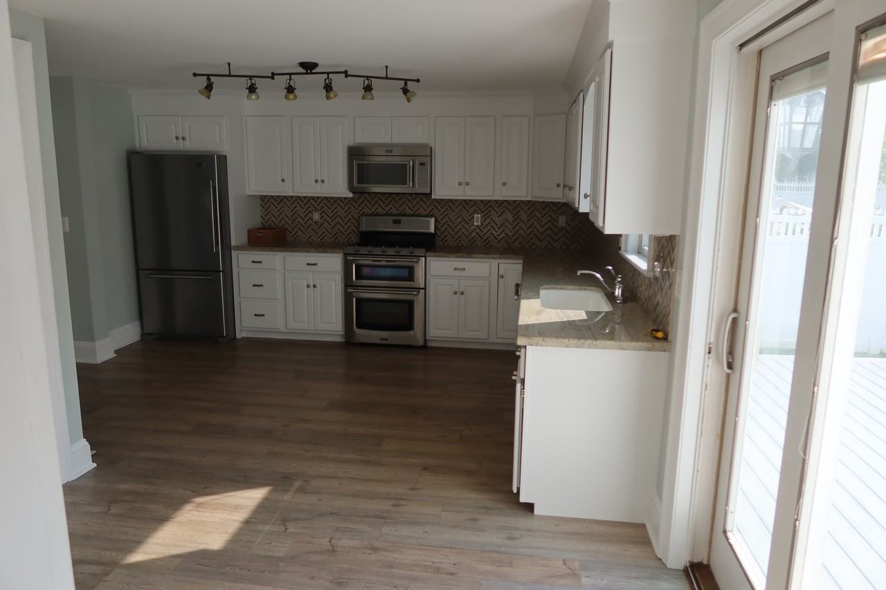 904 Arnold Ave #NA - Photo 7 of 27