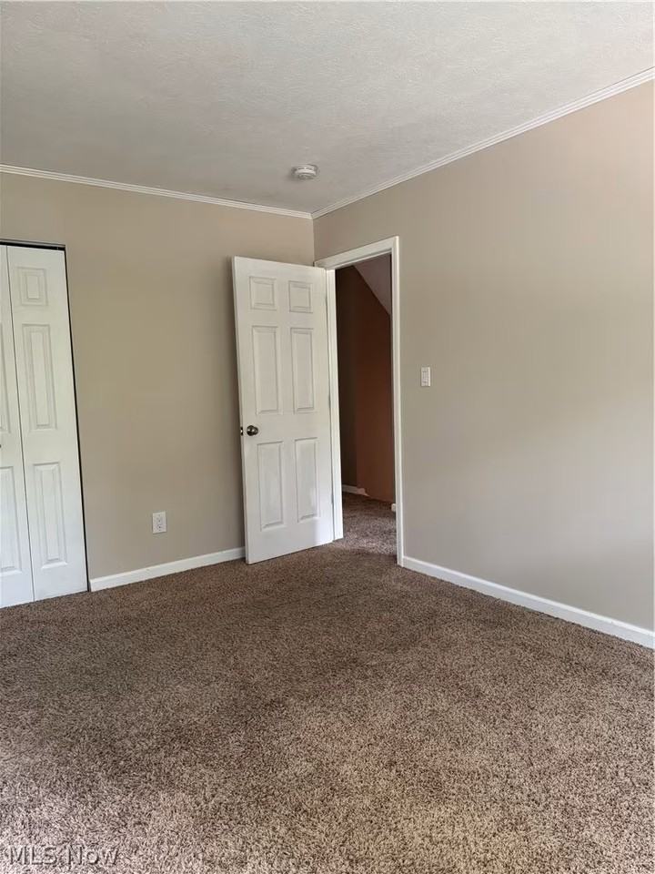 1214 Bryce Ave #NA - Photo 4 of 17